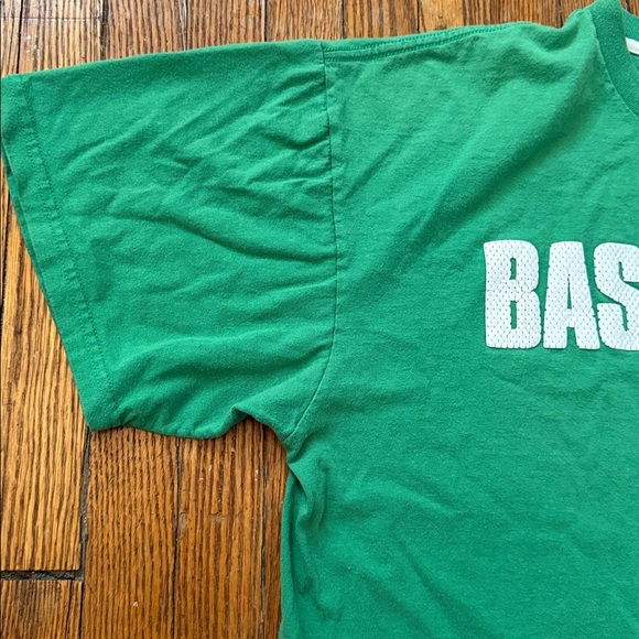 Y2K Nike Basketball Vintage T-Shirt - Picture 4 of 10